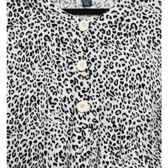 Designers Originals Black White Grey Animal Print 3/4 Sleeve Cardigan 1X - Picture 2 of 6
